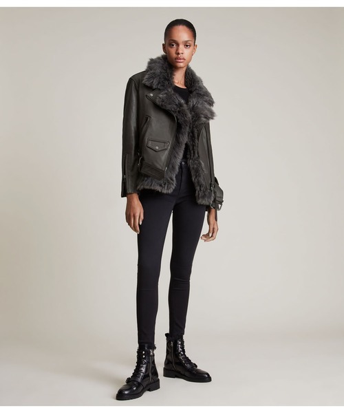 ALLSAINTS(オールセインツ)の「LUNA 4-IN-1 SHEARLING BIKER JACKET | LUNA 4-IN-1 シアリング バイカー ジャケット(ライダースジャケット・レディース・グレー系・4/6/10/2/8)」の4枚目の写真