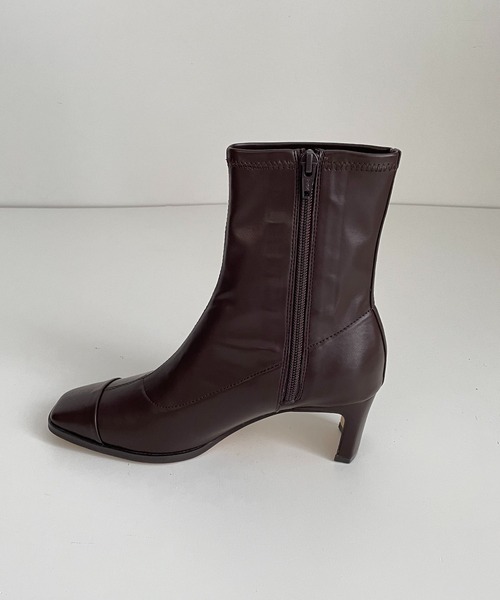 CANAL JEAN（キャナルジーン）の「LE VERNIS(ル・ベルニ) スキニーショートブーツ（ブーツ・レディース・ブラック/ダークブラウン・23/24/24.5/23.5）」の4枚目の写真