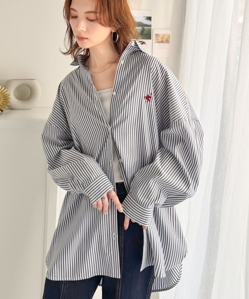 classicalelf(クラシカルエルフ)の「気分が上がる、毎日にちょうどいい。Happyストライプ!ワンポイント刺繍BIGシルエットシャツ(シャツ/ブラウス・レディース・グレー/オレンジ/ブルー/グリーン/レッド/チャコール/ネイビー/イエロー・SMALL/MEDIUM/LARGE/X-LARGE)」の21枚目の写真