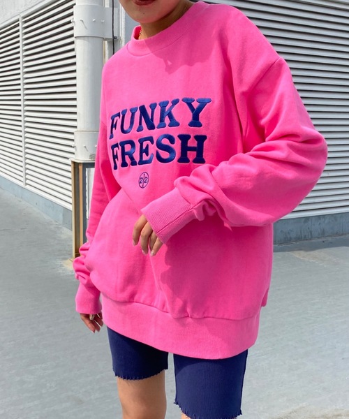 SHAGGIE(シャギー)の「FUNKY FRESH裏毛カラースウェット(スウェット・レディース・グリーン/イエロー/ピンク/オレンジ・FREE)」の3枚目の写真