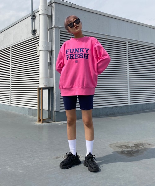 SHAGGIE(シャギー)の「FUNKY FRESH裏毛カラースウェット(スウェット・レディース・グリーン/イエロー/ピンク/オレンジ・FREE)」の6枚目の写真
