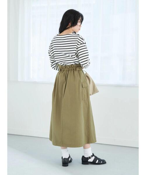 earth music&ecology（アースミュージックアンドエコロジー）の「綿ツイルワークスカート（スカート・レディース・カーキ/グレイッシュベージュ・FREE）」の9枚目の写真