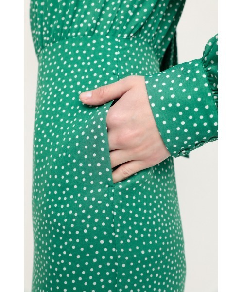 SLY(スライ)の「TINY DOT STAND TIE DRESS タイニー ドット スタンドタイ ドレス(ワンピース・レディース・ブラック系その他2/グリーン系その他2・FREE)」の11枚目の写真