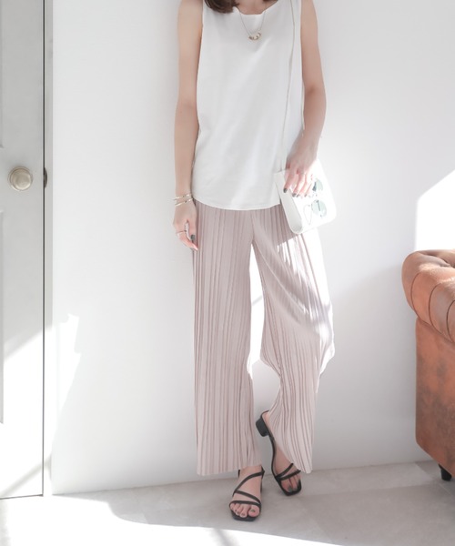 VIVIAN（ヴィヴィアン）の「スクエアトゥアシメ華奢ストラップサンダル（サンダル・レディース・ブラック/ベージュ/グリーン/ダークブラウン/グレー系その他7/ゴールド/シルバー・LL/S/M/L）」の15枚目の写真