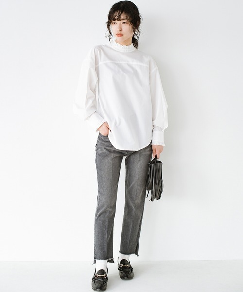 haco!（ハコ）の「パッとはけるようにクローゼットに備えておきたい！これさえあればどんなトップスでもかっこよくなれるシルエットがきれいな大人のデニムパンツ by que made me（デニムパンツ・レディース・グレー/ブルー・1/3/5/7）」の19枚目の写真