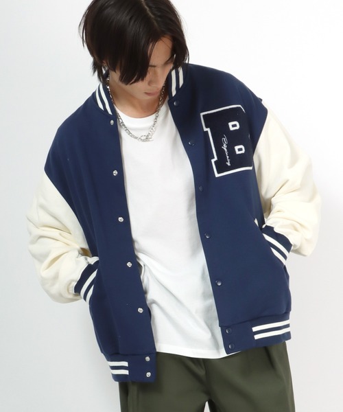 Salong hameu(サロン ハミュー)の「ビッグシルエット カレッジワッペン刺繍スウェットスタジャン/ライトアウター(スタジャン・メンズ・ブラック/サックスブルー/グリーン/チャコールグレー/ネイビー/グレイッシュベージュ/マスタード・LL/M/L)」の5枚目の写真