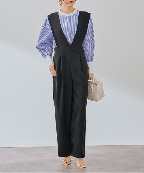 prose verse（プロズヴェール）の「バックベルトタック入りサロペット（サロペット/オーバーオール・レディース・ブラック/ベージュ/グレー・MEDIUM）」の2枚目の写真