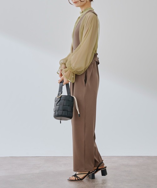 prose verse（プロズヴェール）の「バックベルトタック入りサロペット（サロペット/オーバーオール・レディース・ブラック/ベージュ/グレー・MEDIUM）」の9枚目の写真