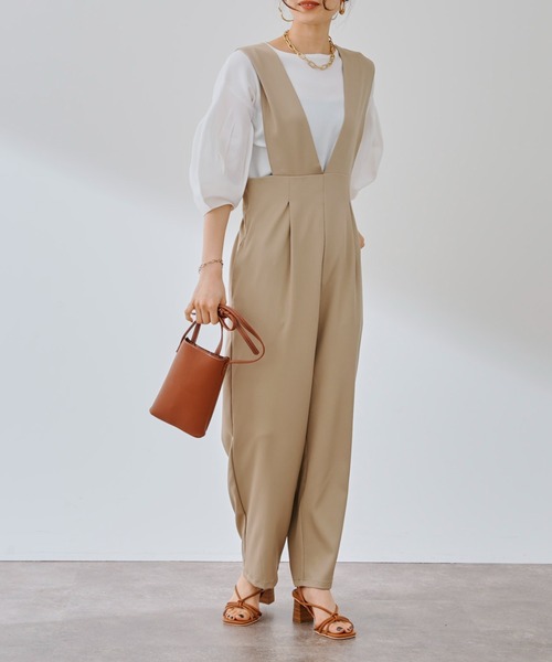 prose verse（プロズヴェール）の「バックベルトタック入りサロペット（サロペット/オーバーオール・レディース・ブラック/ベージュ/グレー・MEDIUM）」の16枚目の写真