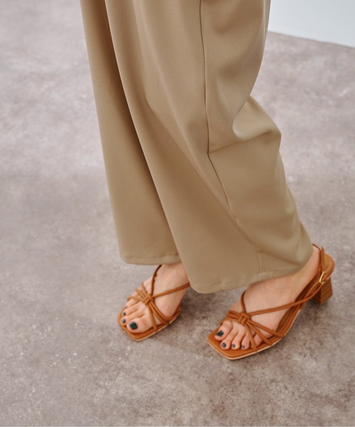 prose verse（プロズヴェール）の「バックベルトタック入りサロペット（サロペット/オーバーオール・レディース・ブラック/ベージュ/グレー・MEDIUM）」の17枚目の写真