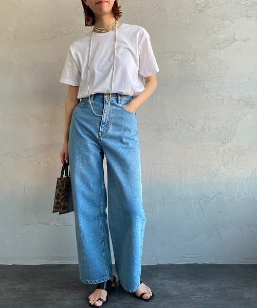 HANES（ヘインズ）の「[HANES/ヘインズ] 2P ジャパンフィット クルーネックパックTシャツ（Tシャツ/カットソー・レディース・ホワイト・M/S）」の19枚目の写真