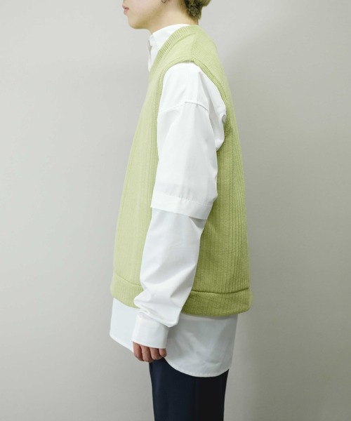 Chikashitsu +(チカシツプラス)の「【Chikashitsu +/チカシツプラス】see-through v neck knit vest/シースルーVネックニットベスト 重ね着 レイヤード(ベスト・メンズ・ブラック/イエロー/グレー・ONE SIZE)」の21枚目の写真