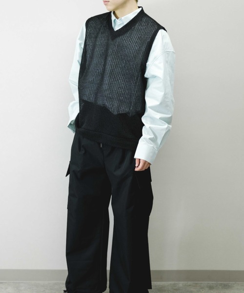 Chikashitsu +(チカシツプラス)の「【Chikashitsu +/チカシツプラス】see-through v neck knit vest/シースルーVネックニットベスト 重ね着 レイヤード(ベスト・メンズ・ブラック/イエロー/グレー・ONE SIZE)」の7枚目の写真