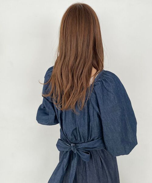 MAJESTIC LEGON（マジェスティックレゴン）の「レディクロップドブラウス（シャツ/ブラウス・レディース・ブラック/サックスブルー/イエロー/ネイビー・MEDIUM）」の12枚目の写真