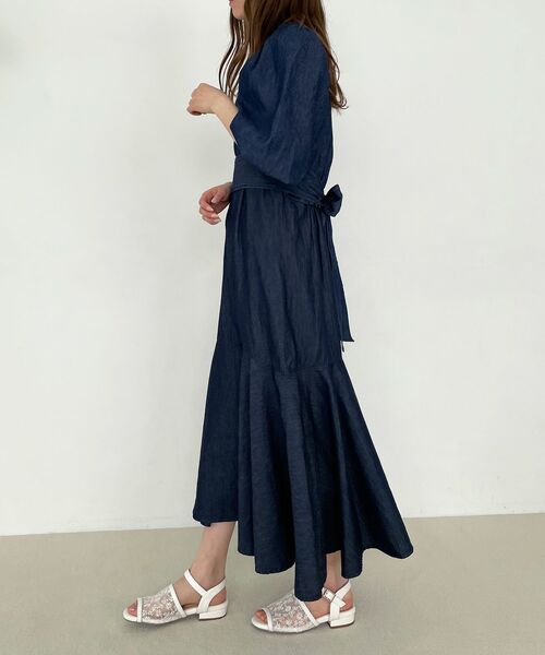 MAJESTIC LEGON（マジェスティックレゴン）の「レディクロップドブラウス（シャツ/ブラウス・レディース・ブラック/サックスブルー/イエロー/ネイビー・MEDIUM）」の15枚目の写真