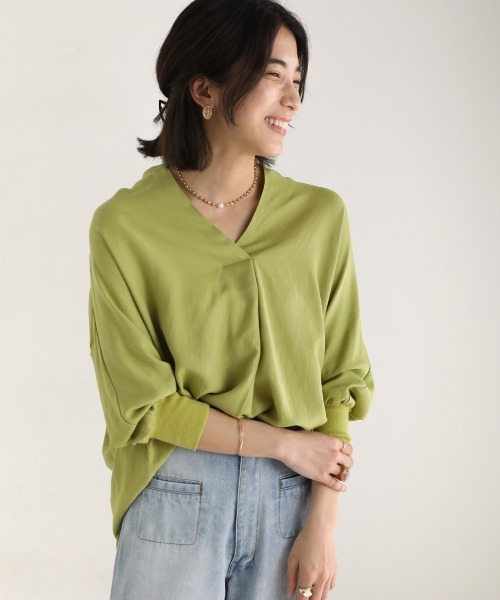Bou Jeloud(ブージュルード)の「T/Rスラブスキッパーブラウス(シャツ/ブラウス・レディース・チャコールグレー/ベージュ/オフホワイト/グリーン/ブルー/ホワイト系その他/キャメル・38)」の13枚目の写真