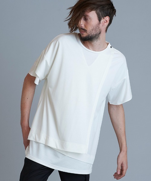 NO ID.(ノーアイディ)の「mt7855-アシンメトリ-スリーレイヤードC-N-T Tシャツ(Tシャツ/カットソー・メンズ・グレー/ブラック/ホワイト・2/1)」の15枚目の写真