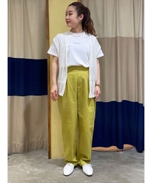 タックテーパードパンツ