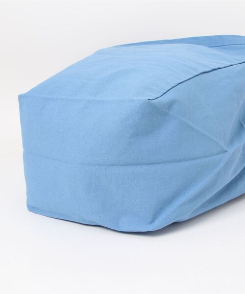 BENETTON (UNITED COLORS OF BENETTON)（ベネトンユナイテッドカラーズオブベネトン）の「コットン巾着ハンドバッグ（ハンドバッグ・レディース・クリーム/ブルー・FREE）」の3枚目の写真