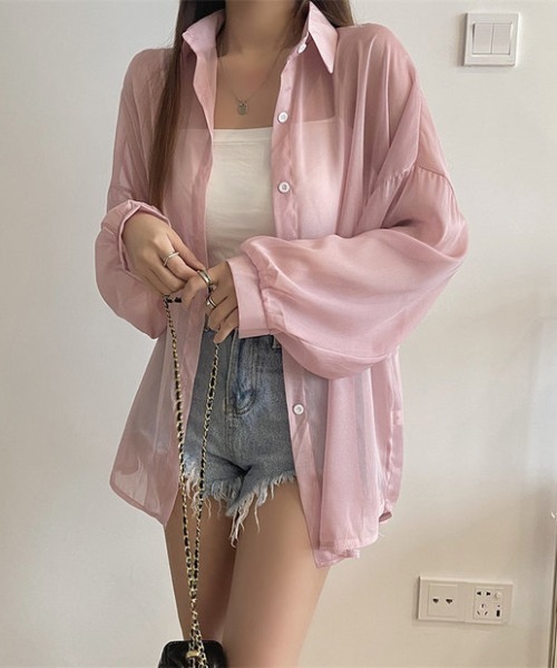 Loueme(ルエム)の「ルーズサイズシャイニーシアーカラーシャツ(シャツ/ブラウス・レディース・ホワイト/サックスブルー/ピンク・FREE)」の16枚目の写真