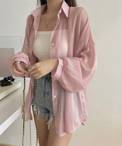 Loueme(ルエム)の「ルーズサイズシャイニーシアーカラーシャツ(シャツ/ブラウス・レディース・ホワイト/サックスブルー/ピンク・FREE)」の17枚目の写真
