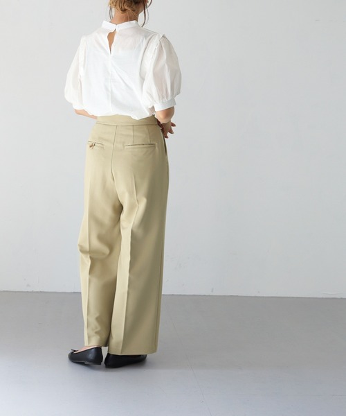HER CLOSET(ハークローゼット)の「【shemoshelly】ボリュームスリーブコットンブラウス(シャツ/ブラウス・レディース・グリーン/オレンジ/ブラック/オフホワイト・M)」の13枚目の写真