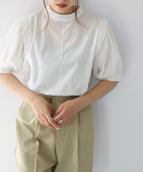 HER CLOSET(ハークローゼット)の「【shemoshelly】ボリュームスリーブコットンブラウス(シャツ/ブラウス・レディース・グリーン/オレンジ/ブラック/オフホワイト・M)」の7枚目の写真