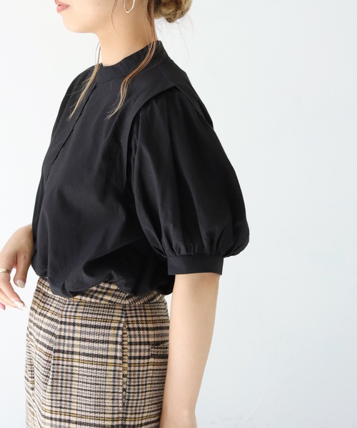 HER CLOSET(ハークローゼット)の「【shemoshelly】ボリュームスリーブコットンブラウス(シャツ/ブラウス・レディース・グリーン/オレンジ/ブラック/オフホワイト・M)」の18枚目の写真