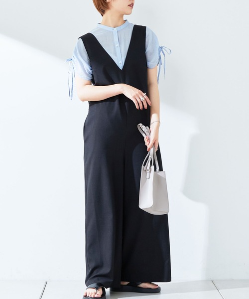 natural couture(ナチュラルクチュール)の「WEB限定/旬のシアー感と素材感で魅せる ドロストギャザー肩あきシアーブラウス(シャツ/ブラウス・レディース・ブラック/サックスブルー/ピンク/オレンジ/ライトベージュ・FREE)」の17枚目の写真