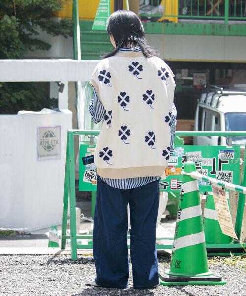 FREDY MAC（フレディーマック）の「【FREDYMAC/フレディマック】レトロ クローバー ガーディガン ニットベスト（ベスト・メンズ・ホワイト系その他/ブルー系その他/オレンジ系その他・FREE）」の7枚目の写真