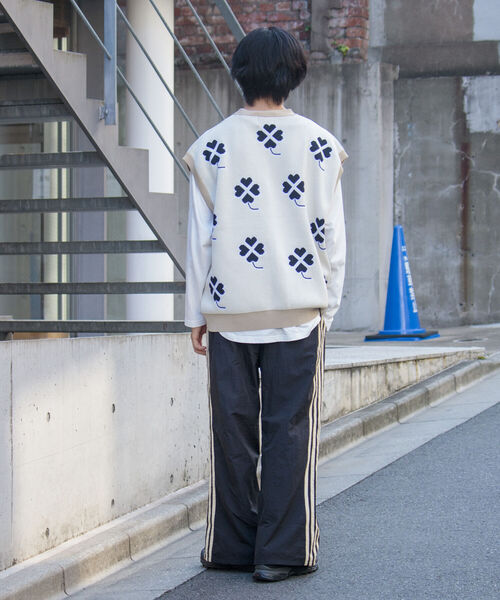 FREDY MAC（フレディーマック）の「【FREDYMAC/フレディマック】レトロ クローバー ガーディガン ニットベスト（ベスト・メンズ・ホワイト系その他/ブルー系その他/オレンジ系その他・FREE）」の22枚目の写真