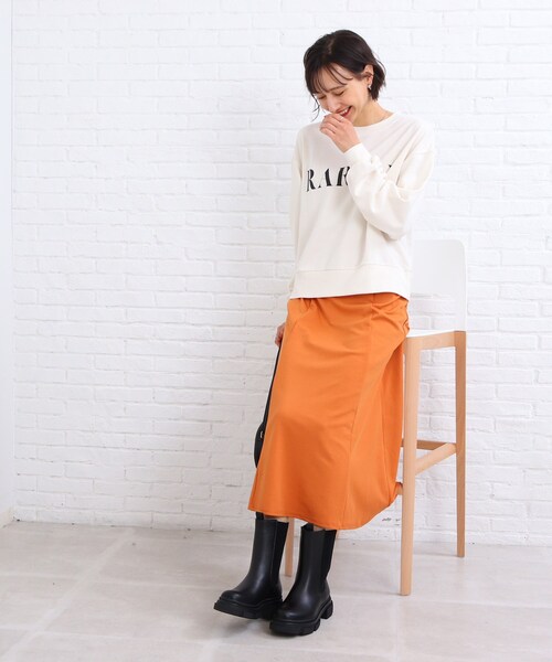 SHOO・LA・RUE(シューラルー)の「◆【消臭】トラックソール チェルシー ブーツ(ブーツ・レディース・ブラック/ダークブラウン/ナチュラル・25/35/45)」の15枚目の写真