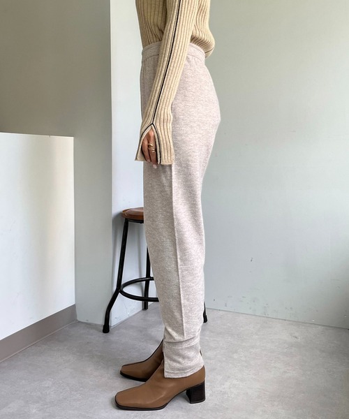 CAPRICIEUX LE'MAGE（カプリシューレマージュ）の「リサイクルポリジョガーパンツ（その他パンツ・レディース・ブラック/ベージュ・FREE）」の22枚目の写真