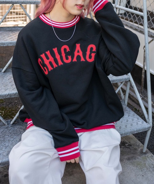 WEGO（ウィゴー）の「WEGO/ヘビーウエイト スタジアムロゴプルオーバー（スウェット・メンズ・杢グレー/グレー系その他/ダークグリーン/ブラック・MEDIUM/LARGE）」の2枚目の写真