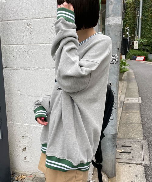 WEGO（ウィゴー）の「WEGO/ヘビーウエイト スタジアムロゴプルオーバー（スウェット・メンズ・杢グレー/グレー系その他/ダークグリーン/ブラック・MEDIUM/LARGE）」の15枚目の写真