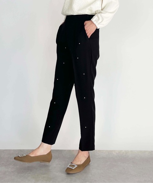 PICCIN PERLA（ピッチンペルラ）の「フロントパールパンツ（その他パンツ・レディース・ブラック/アイボリー・S/M）」の8枚目の写真