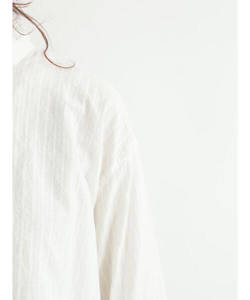 Samansa Mos2(サマンサ モスモス)の「ドビーストライプ襟フリルブラウス(シャツ/ブラウス・レディース・ブラック/ベージュ/ブラウン/オフホワイト・フリ-)」の15枚目の写真