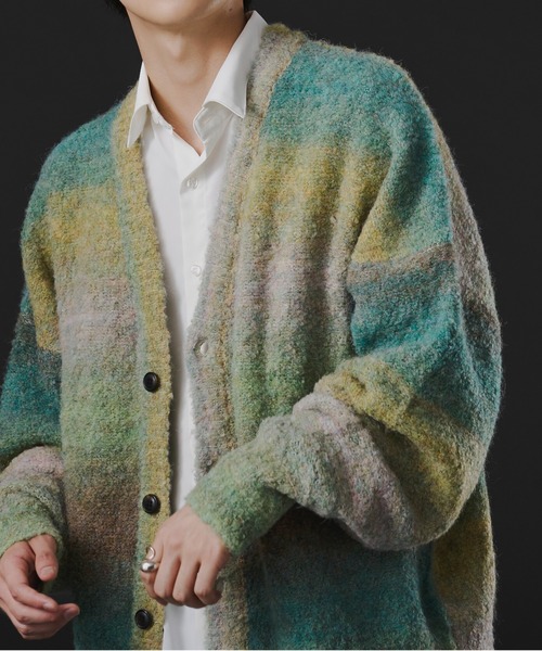 Ellno Loset(エルノロゼット)の「グラデーションブークレカーディガン(カーディガン/ボレロ・メンズ・グリーン系その他/パープル系その他・MEDIUM/LARGE)」の6枚目の写真