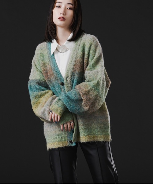 Ellno Loset(エルノロゼット)の「グラデーションブークレカーディガン(カーディガン/ボレロ・メンズ・グリーン系その他/パープル系その他・MEDIUM/LARGE)」の8枚目の写真