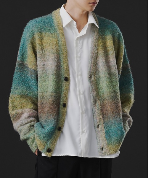 Ellno Loset(エルノロゼット)の「グラデーションブークレカーディガン(カーディガン/ボレロ・メンズ・グリーン系その他/パープル系その他・MEDIUM/LARGE)」の16枚目の写真