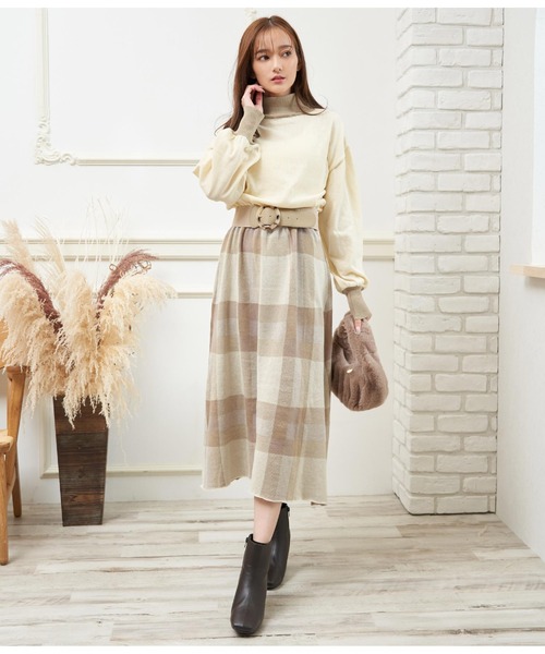 CHILLE（チル）の「マーブルラウンドバックル太ベルト（ベルト・レディース・ブラック/ベージュ・FREE）」の5枚目の写真