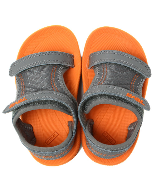 Teva(テバ)の「Teva:PSYCLONE 4(12~14㎝)(サンダル・キッズ・オレンジ/ネイビー/ピンク・12/14/13)」の11枚目の写真