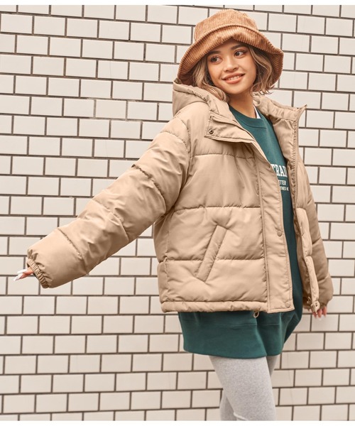 anap mimpi（アナップミンピ）の「ボリュームフェイクダウン（ダウンジャケット/コート・レディース・アイボリー/ブラック/ブルー/ベージュ/ピンク・FREE）」の3枚目の写真