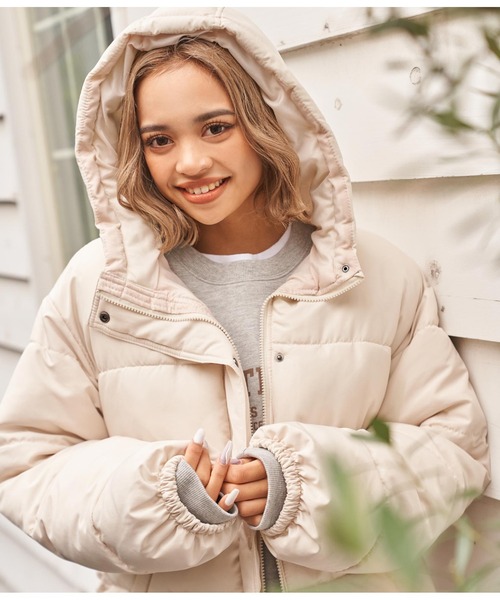 anap mimpi（アナップミンピ）の「ボリュームフェイクダウン（ダウンジャケット/コート・レディース・アイボリー/ブラック/ブルー/ベージュ/ピンク・FREE）」の10枚目の写真