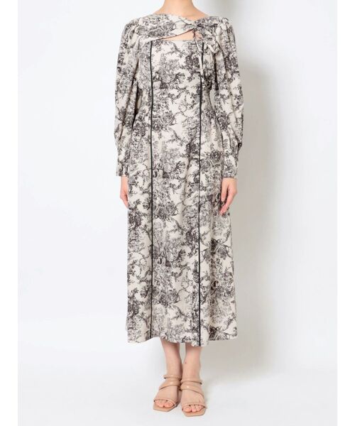 LAGUNAMOON(ラグナムーン)の「デコルテカッティングジュイワンピース(ワンピース・レディース・アイボリー/ネイビー・SMALL/MEDIUM)」の3枚目の写真