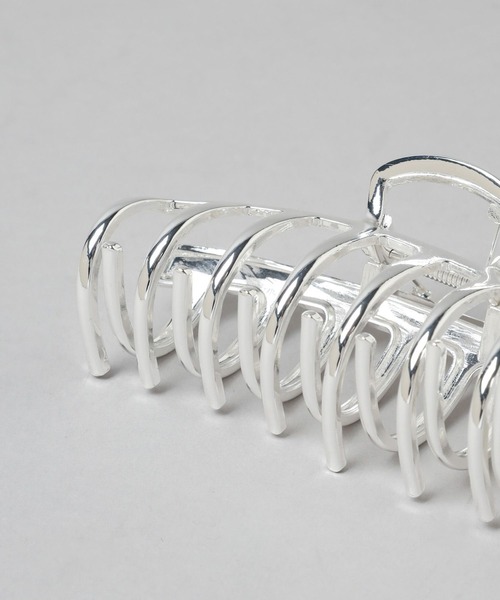 HARE(ハレ)の「デザインメタルヘアクリップ(HARE)(バレッタ/ヘアクリップ・レディース・シルバー・FREE)」の11枚目の写真