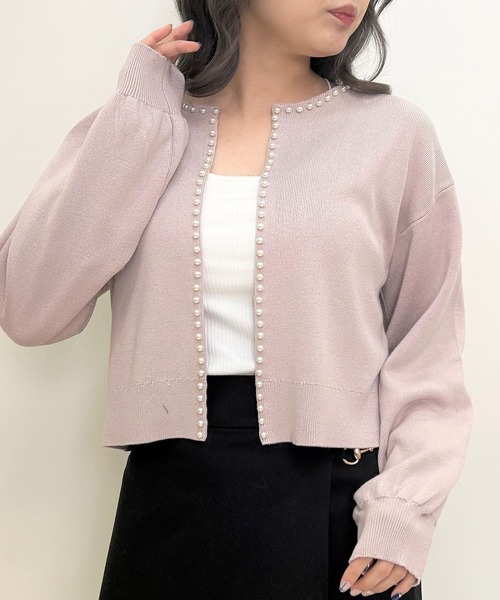 INGNI（イング）の「パール付ニットカーディガン（カーディガン/ボレロ・レディース・アイボリー/ブラック/グレー/ピンクベージュ/その他・M）」の4枚目の写真