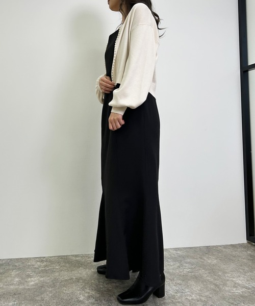 INGNI（イング）の「パール付ニットカーディガン（カーディガン/ボレロ・レディース・アイボリー/ブラック/グレー/ピンクベージュ/その他・M）」の9枚目の写真