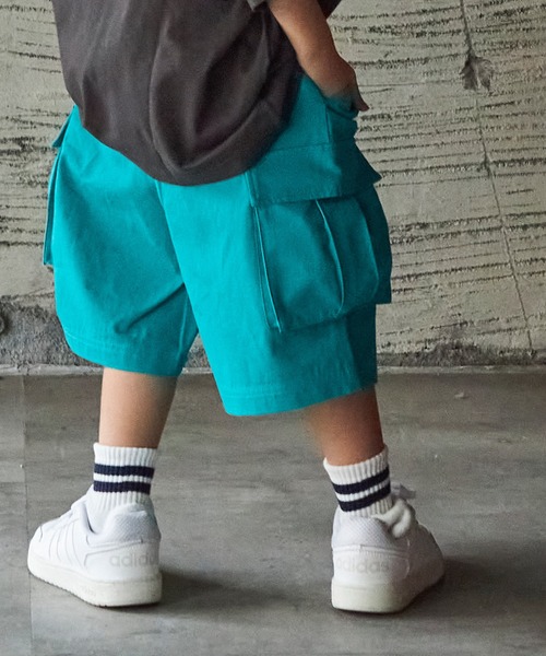 PAIRMANON STREET（ペアマノンストリート）の「【PAIRMANON STREET】ワイドシルエットカーゴハーフパンツ（その他パンツ・キッズ・カーキ/ブラック/ブルー/ベージュ/ブラウン/オフホワイト・140/150/160/100/90/110/120/130）」の6枚目の写真