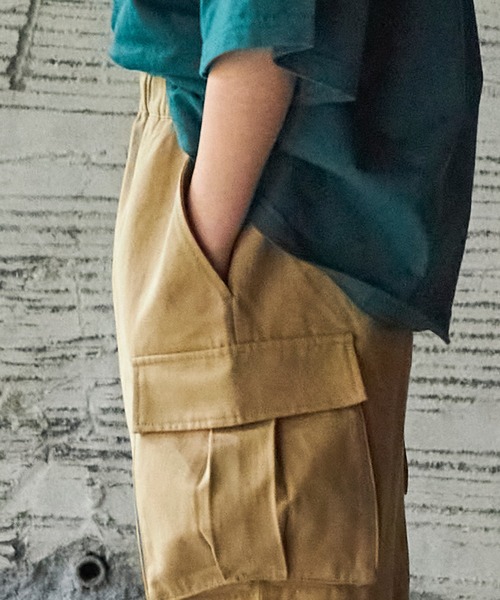 PAIRMANON STREET（ペアマノンストリート）の「【PAIRMANON STREET】ワイドシルエットカーゴハーフパンツ（その他パンツ・キッズ・カーキ/ブラック/ブルー/ベージュ/ブラウン/オフホワイト・140/150/160/100/90/110/120/130）」の13枚目の写真